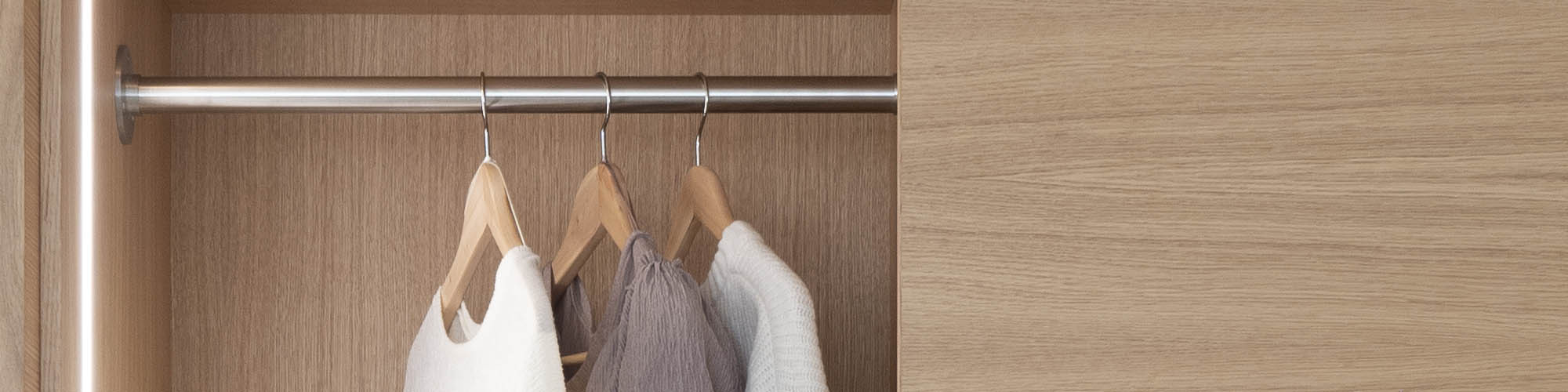 Closet Lighting Sets - Automatic LED Light for Wardrobes